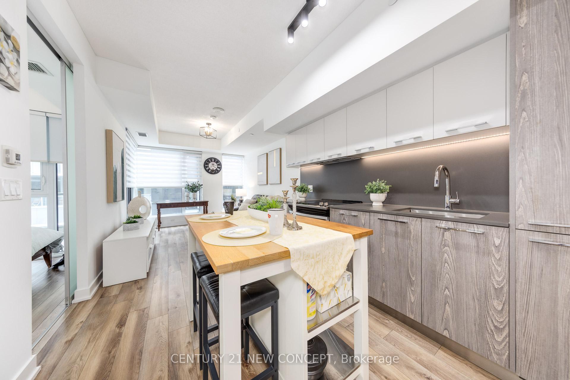1 Bedroom Condo at 30 Baseball, Toronto For sale