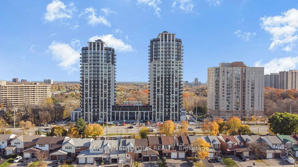 202 Burnhamthorpe