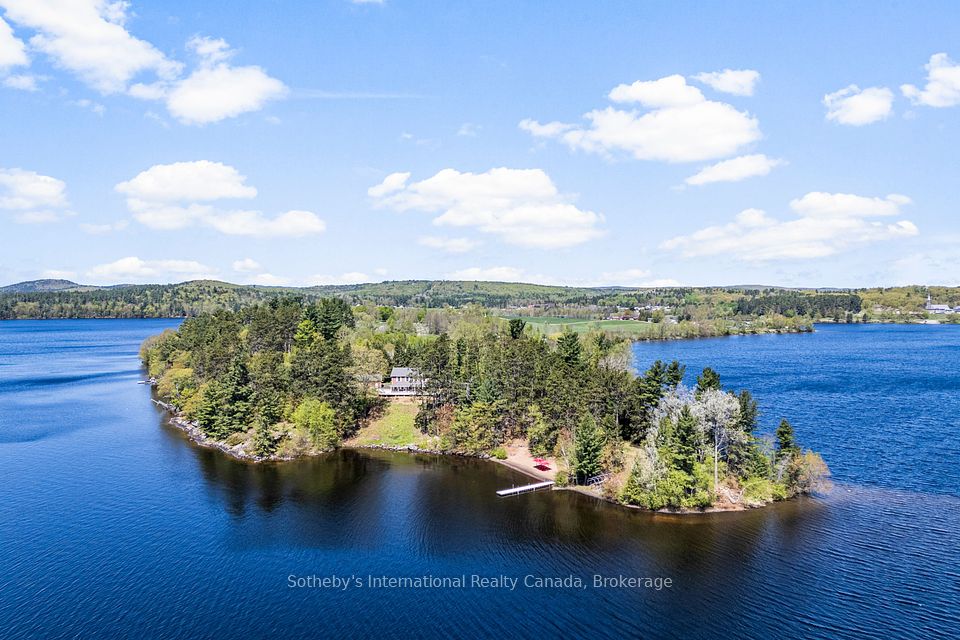 318 Mask Island Drive, Madawaska Valley, ON K0J 1B0
