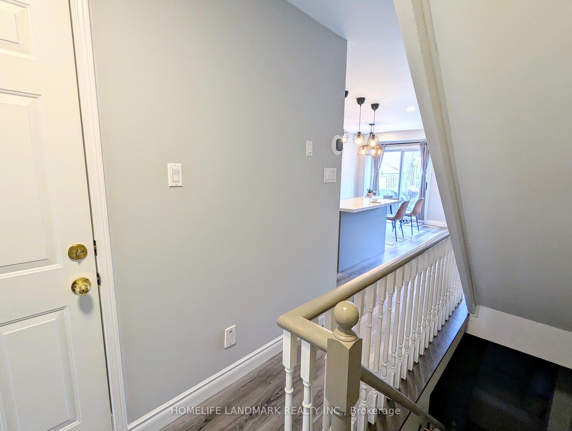 4 Bedrooms Condo at 86 Tania, Vaughan For sale