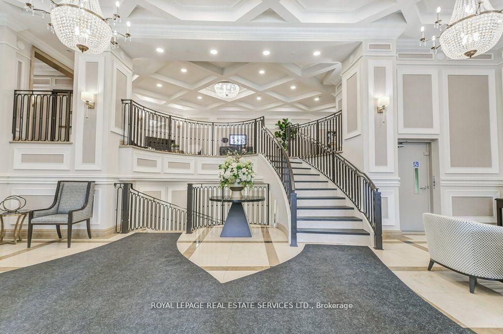 2 Bedrooms Condo at 10 Old York Mills, Toronto For sale