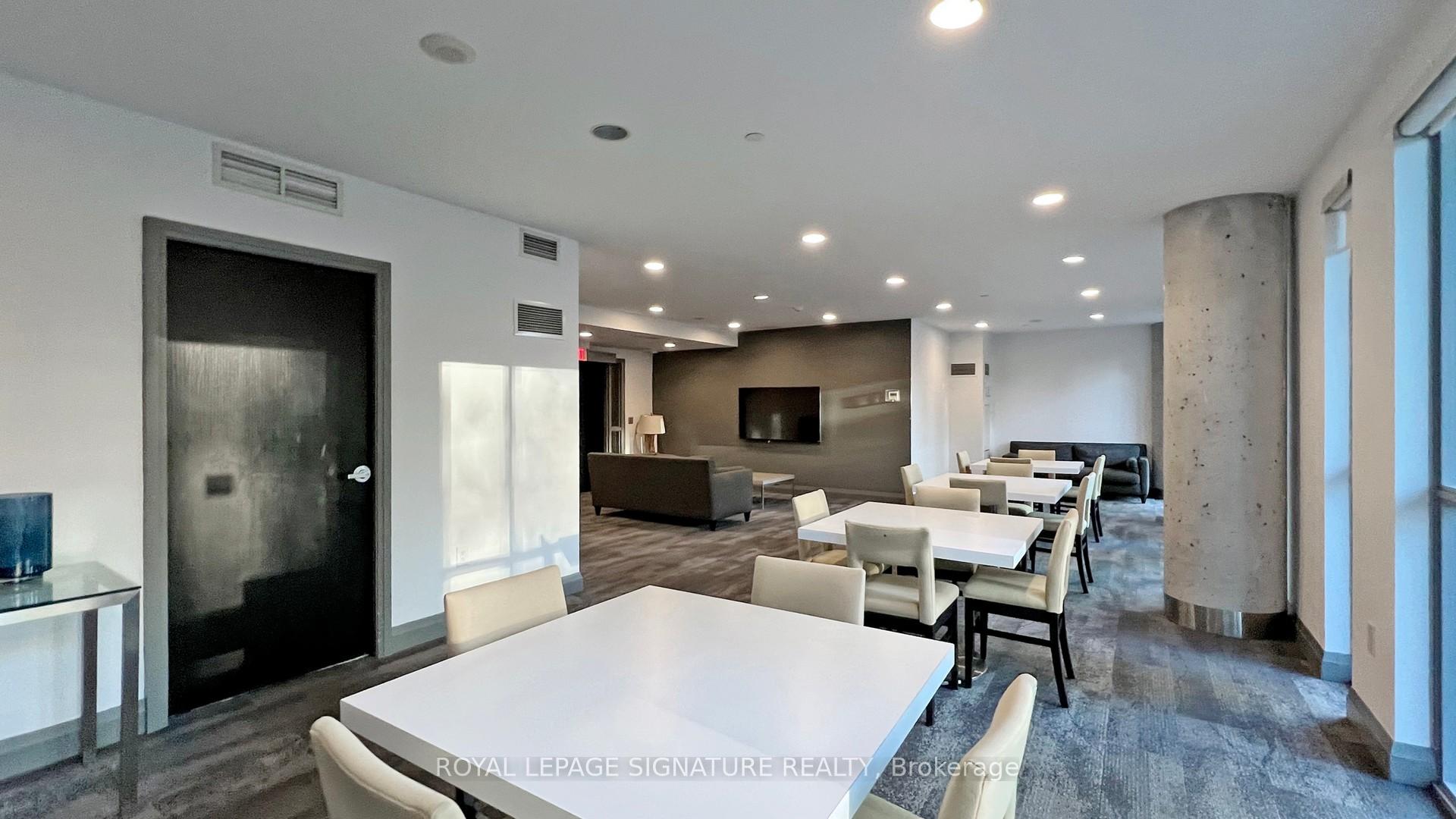2 Bedrooms Condo at 25 Cole, Toronto For sale