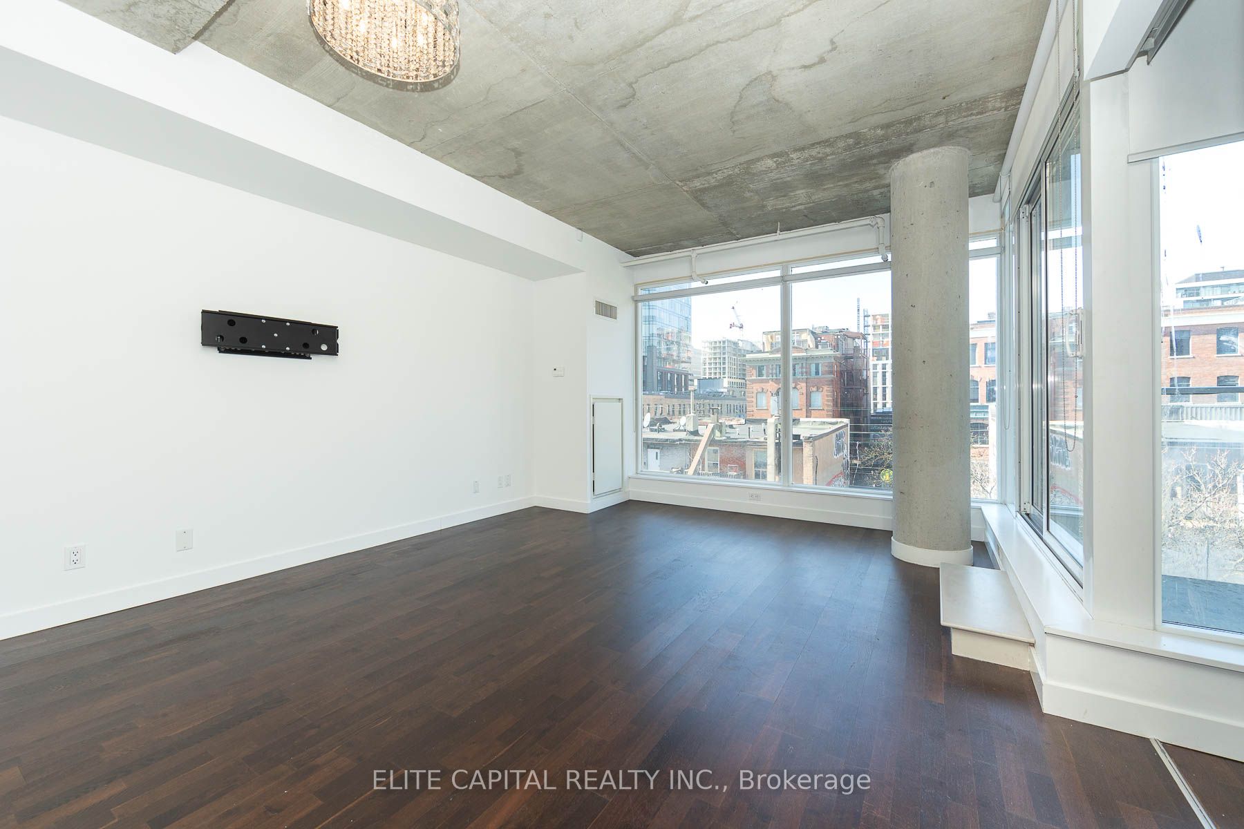 75 Portland Street, #510