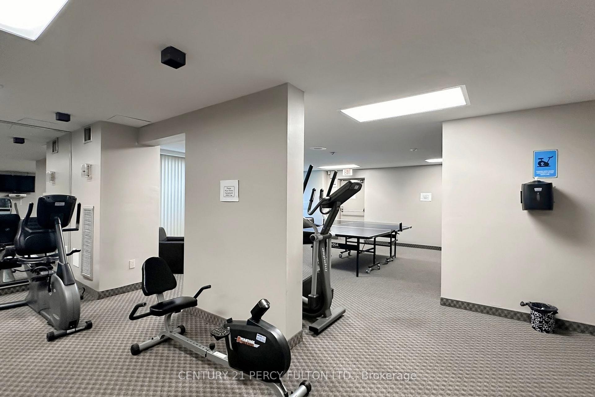 2 Bedrooms Condo at 40 Bay Mills, Toronto For sale
