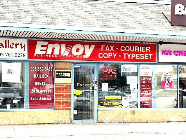 800 Steeles