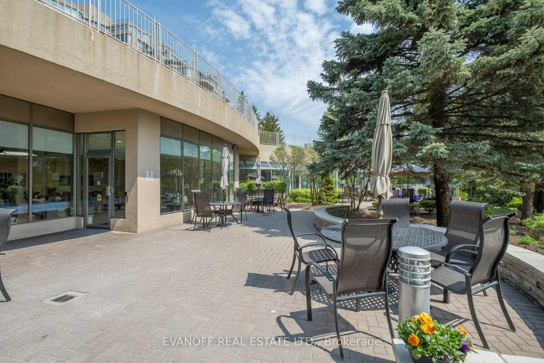 3 Bedrooms Condo at 20 Guildwood, Toronto For sale