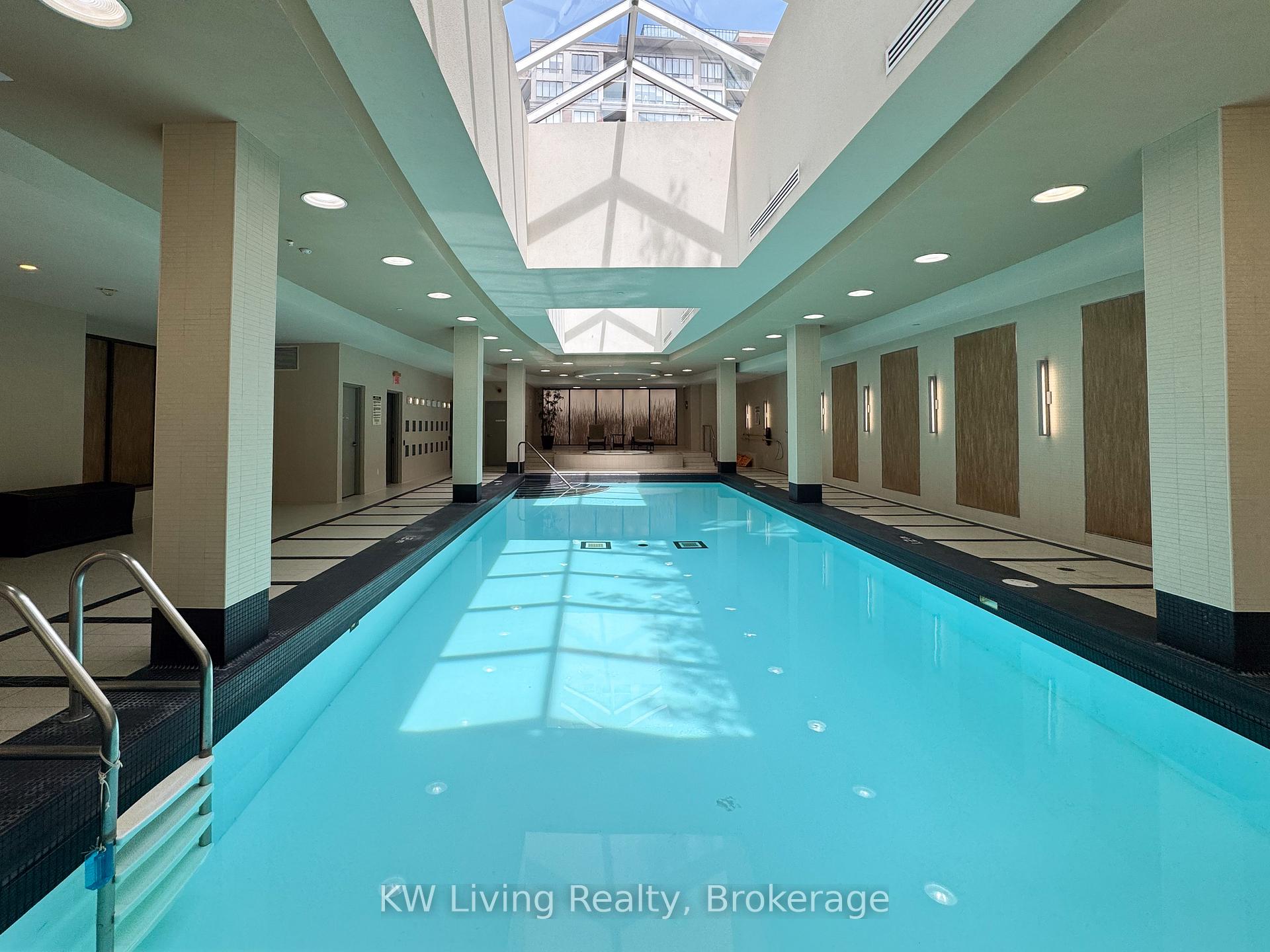 4 Bedrooms Condo at 500 Doris, Toronto For sale