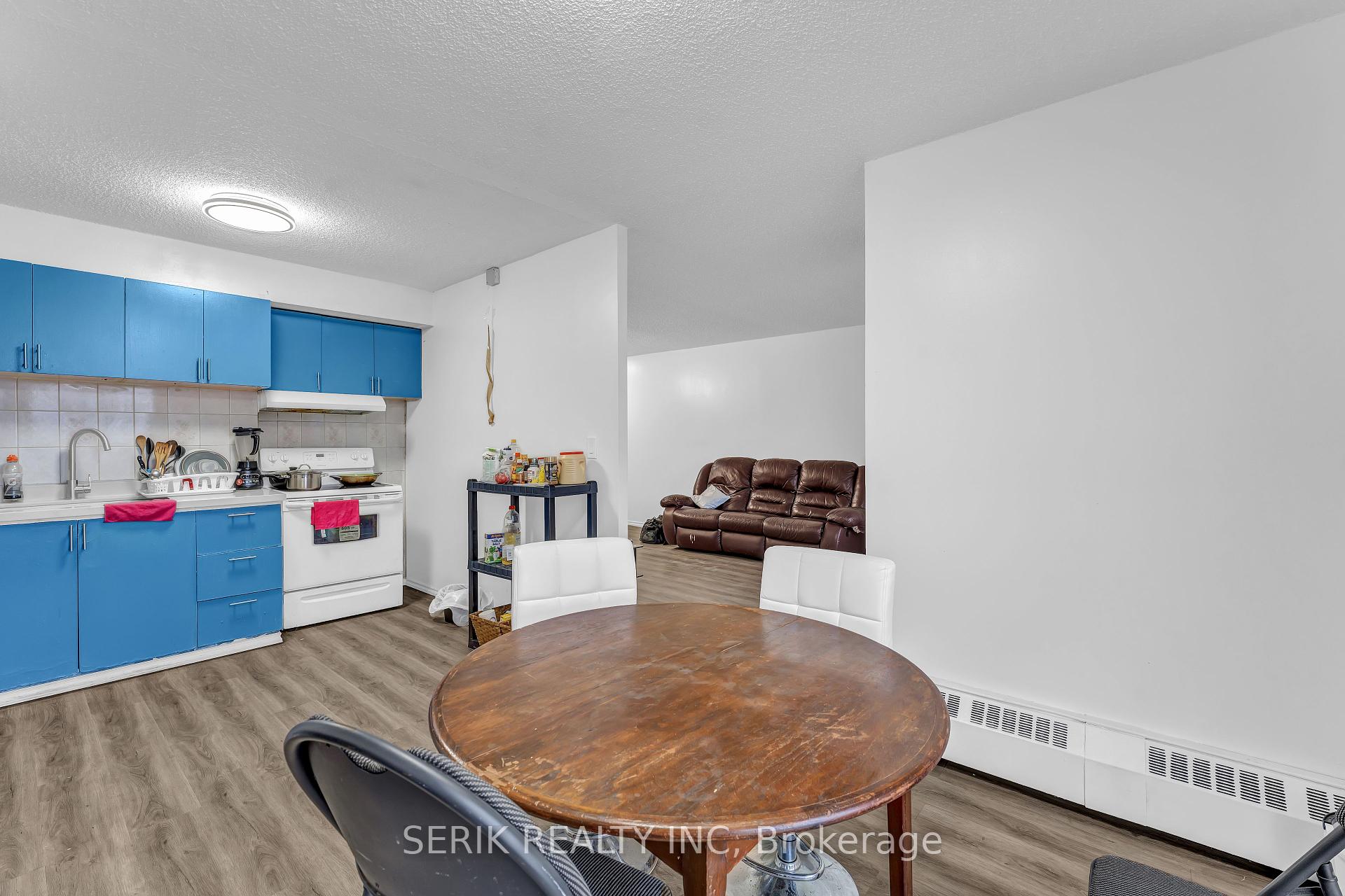 2 Bedrooms Condo at 4673 Jane,  Toronto For sale