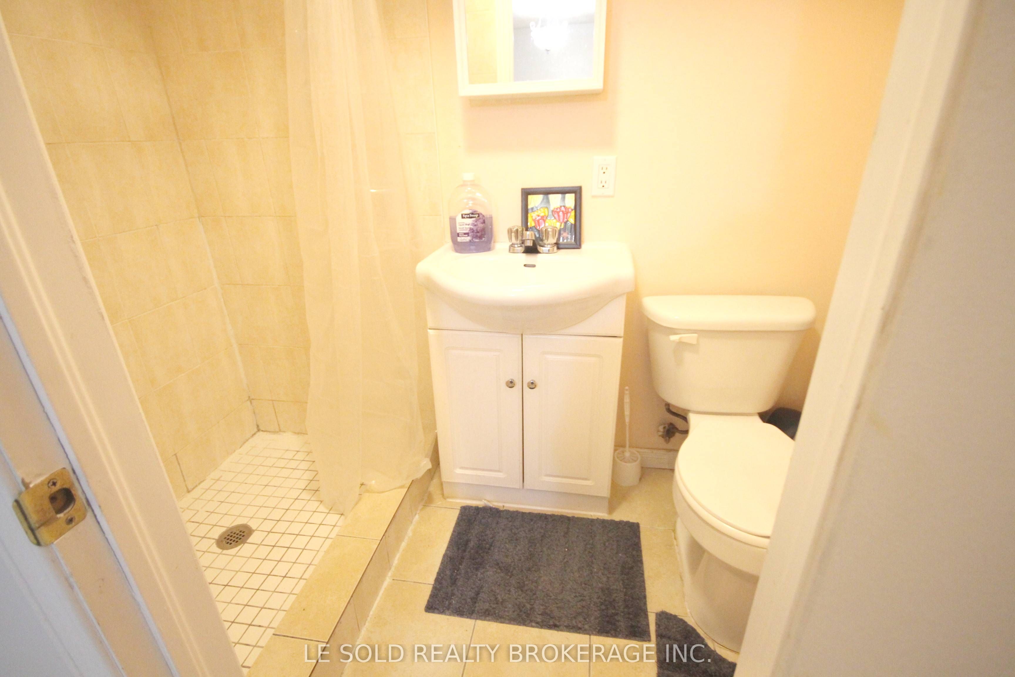 25 Debden Road, #Bsmt