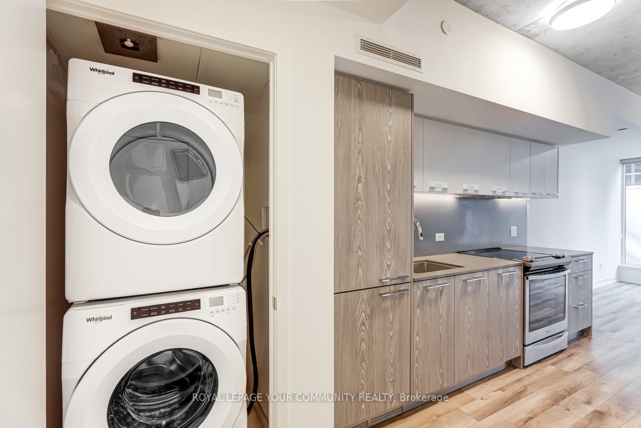 1 Bedroom Condo at 30 Baseball, Toronto For sale