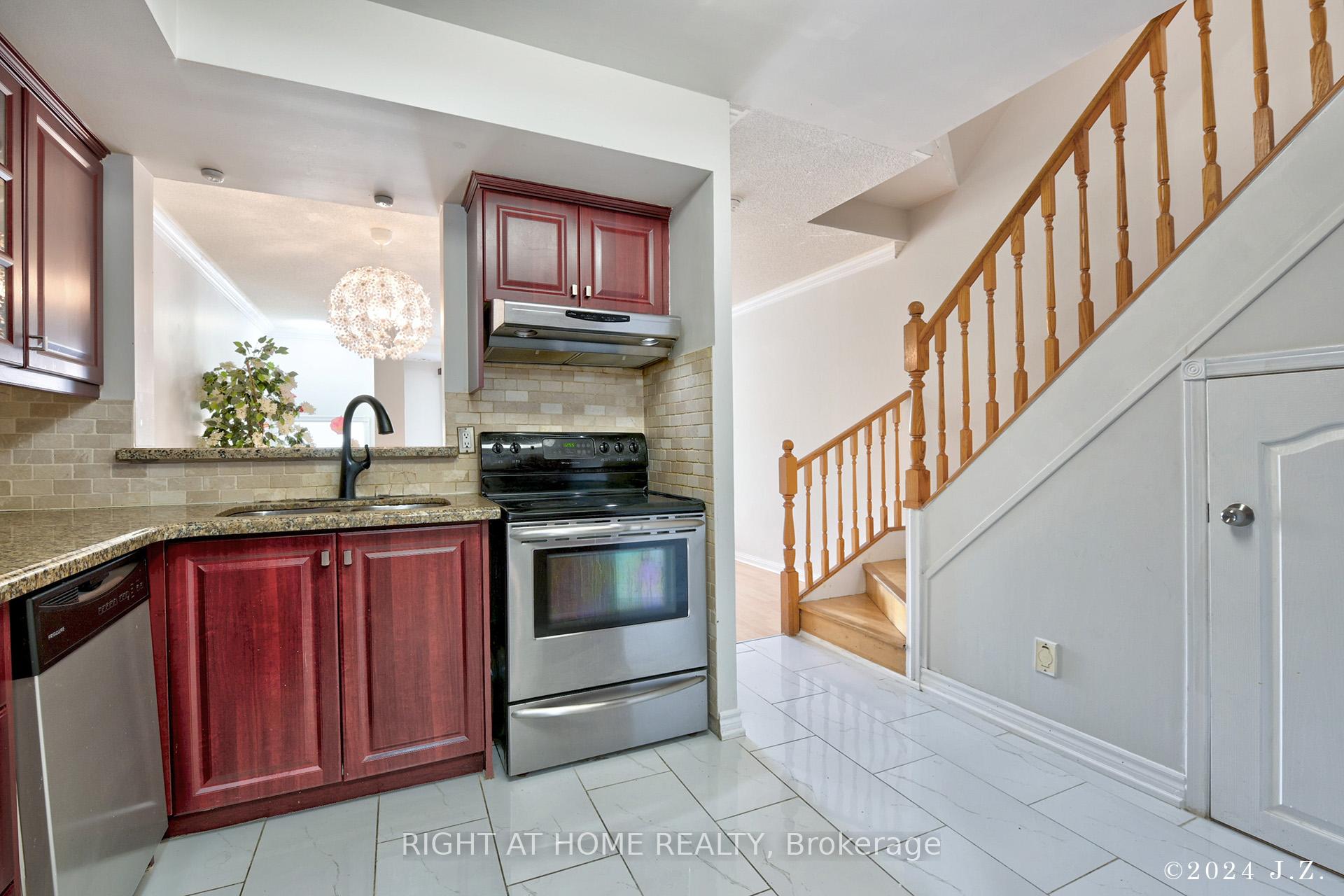 3 Bedrooms Condo at 1881 Mcnicoll, Toronto For sale