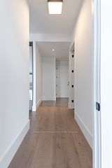 215 Lonsdale Road 1806