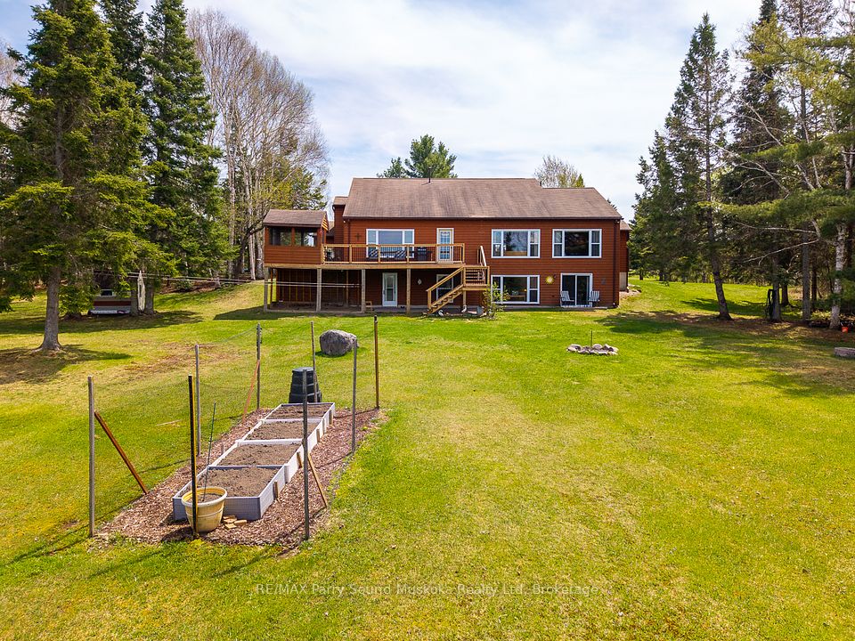 258 Lakeside