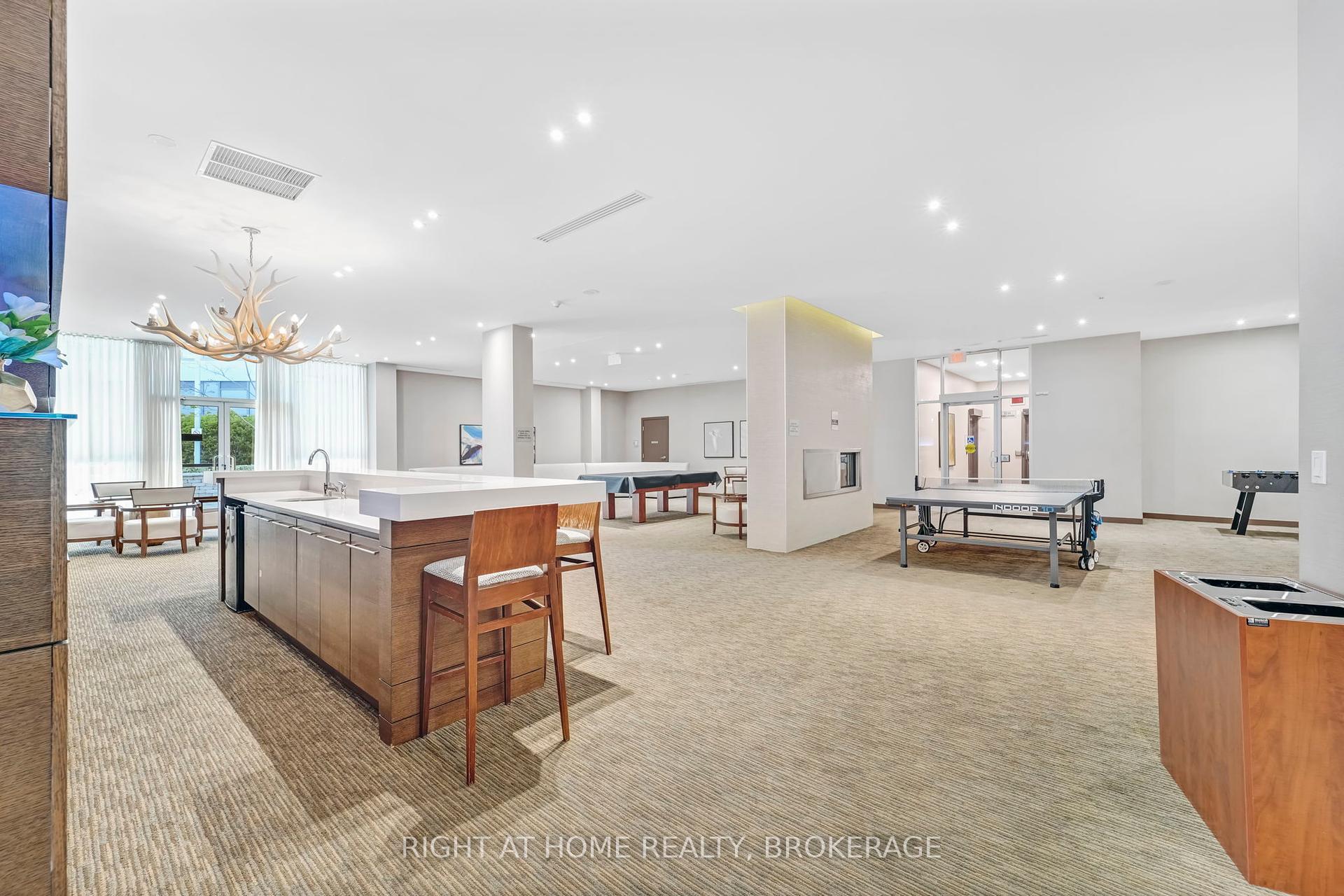 2 Bedrooms Condo at 15 Legion, Toronto For sale