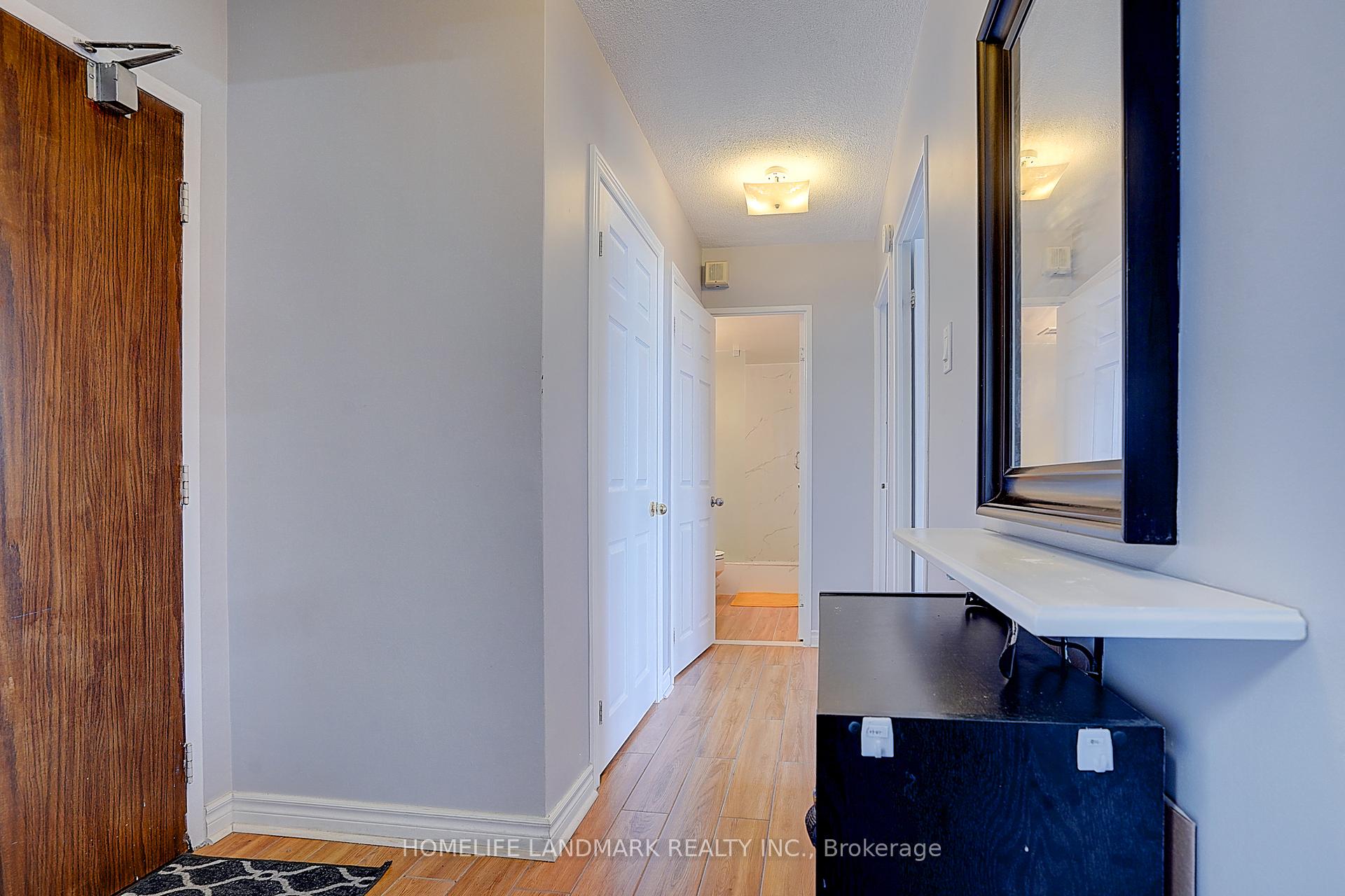 2 Bedrooms Condo at 350 Seneca Hill, Toronto For sale
