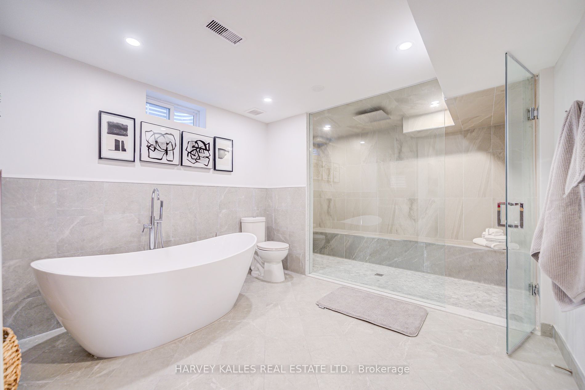 33 Rosemary Avenue