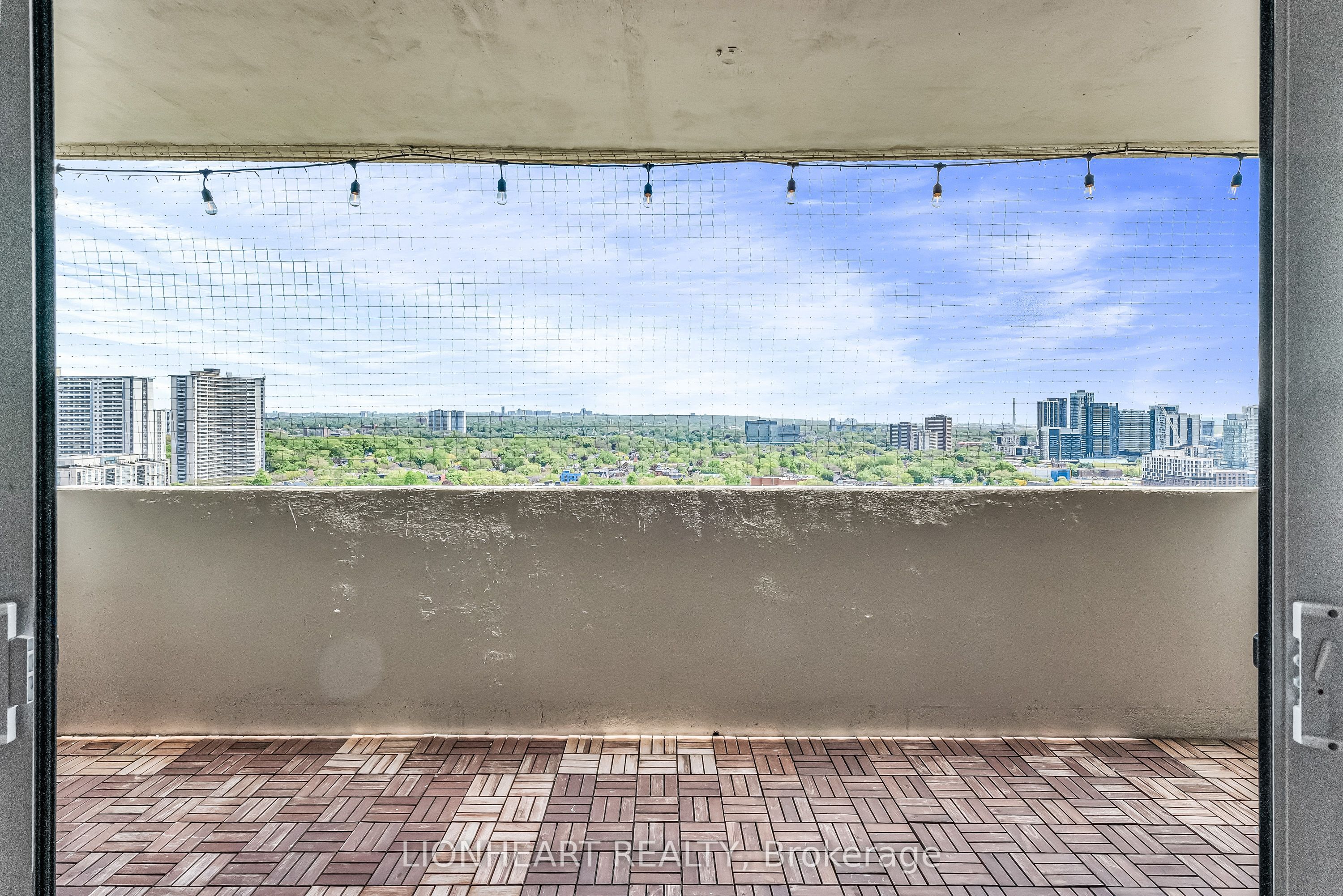 40 Homewood Avenue, #2608