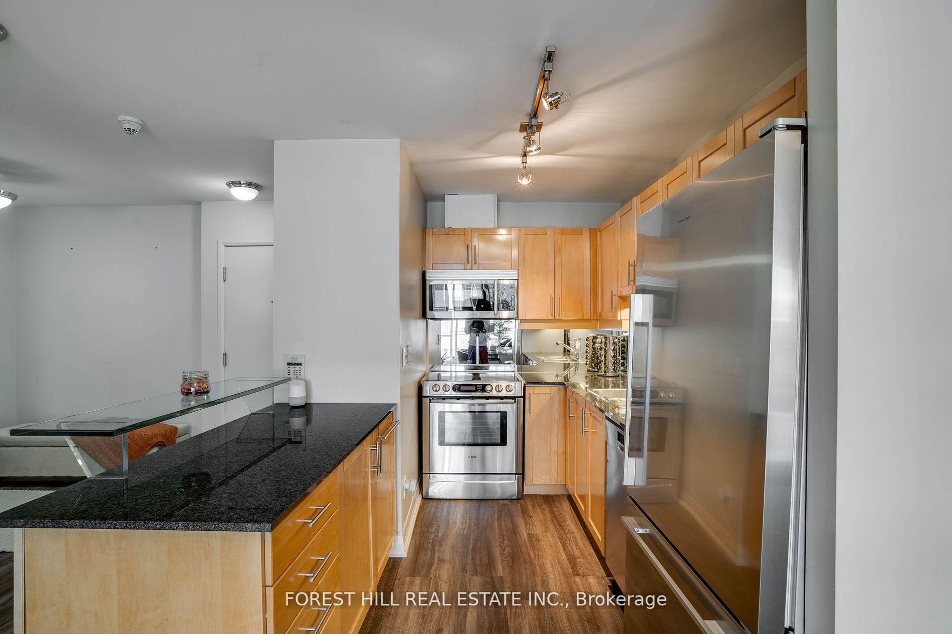 2 Bedrooms Condo at 220 Victoria, Toronto For sale