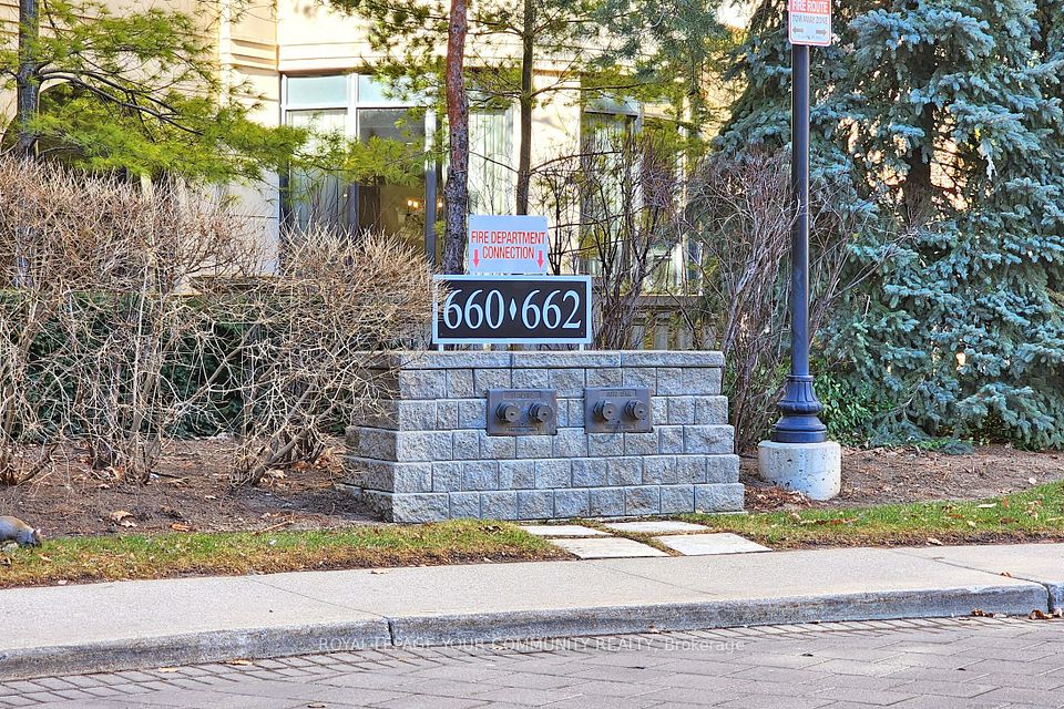 #603C - 662 Sheppard Avenue, Toronto, ON M2K 3E6