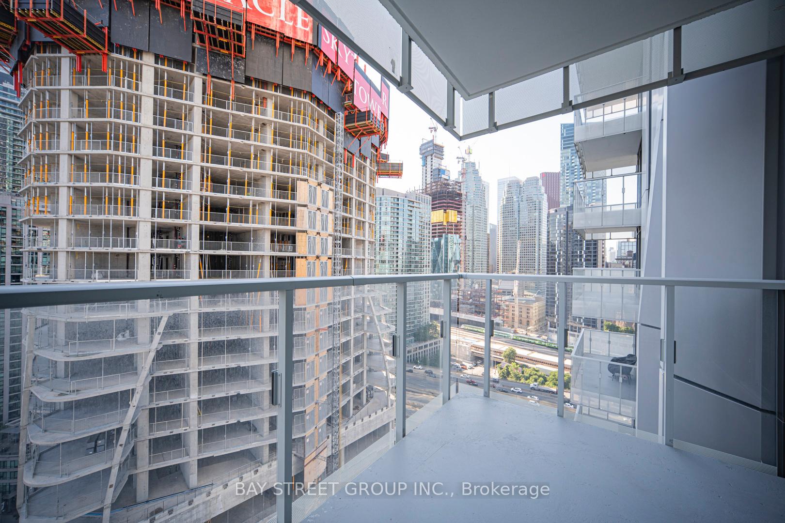 1 Bedroom Condo at 28 Freeland, Toronto For sale