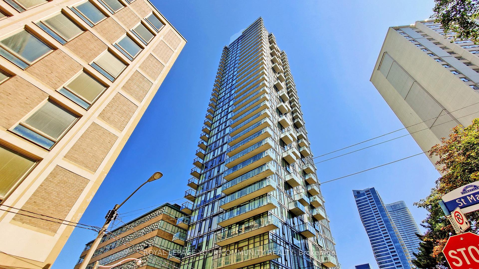 2 Bedrooms Condo at 75 St Nicholas, Toronto For sale