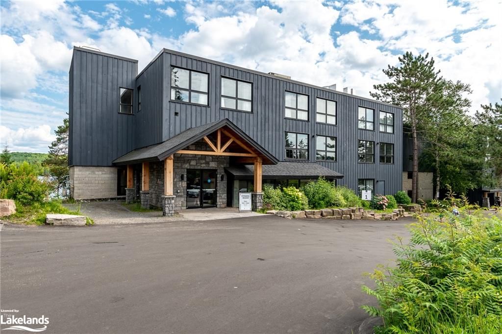 1235 DEERHURST BAYSHORE N/A Unit# 412 Huntsville Ontario P1H 1A9