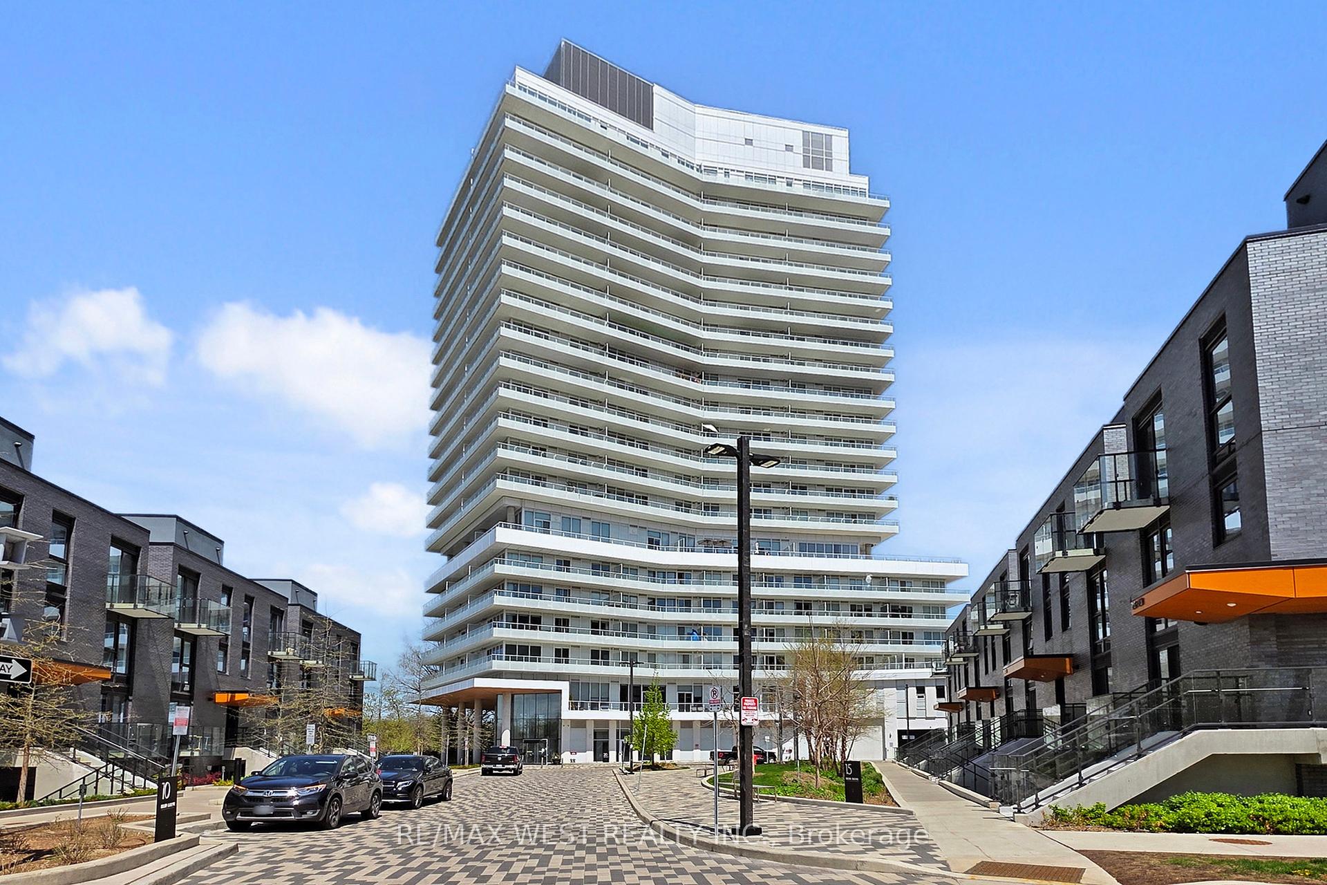 2 Bedrooms Condo at 20 Brin, Toronto For sale