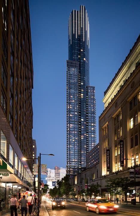 386 Yonge