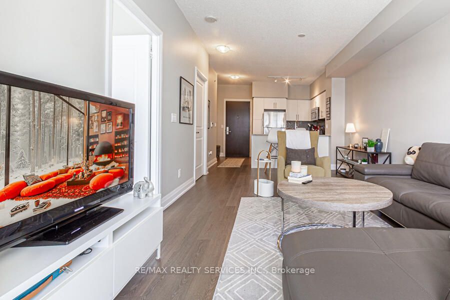 65 Speers Road, #1507