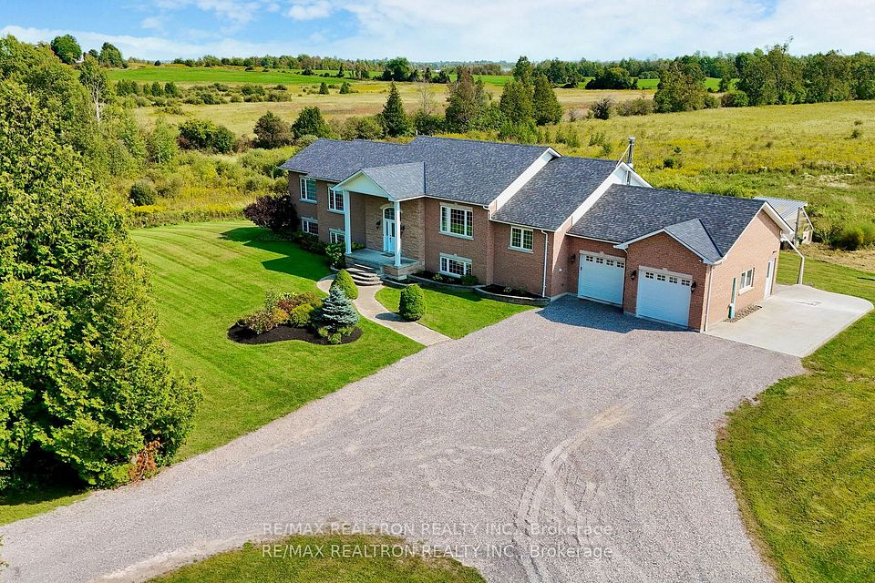 1599 Moore