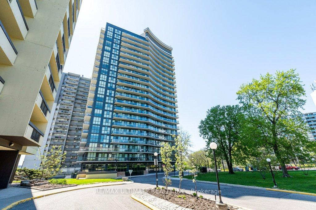 2 Bedrooms Condo at 1461 Lawrence, Toronto For sale