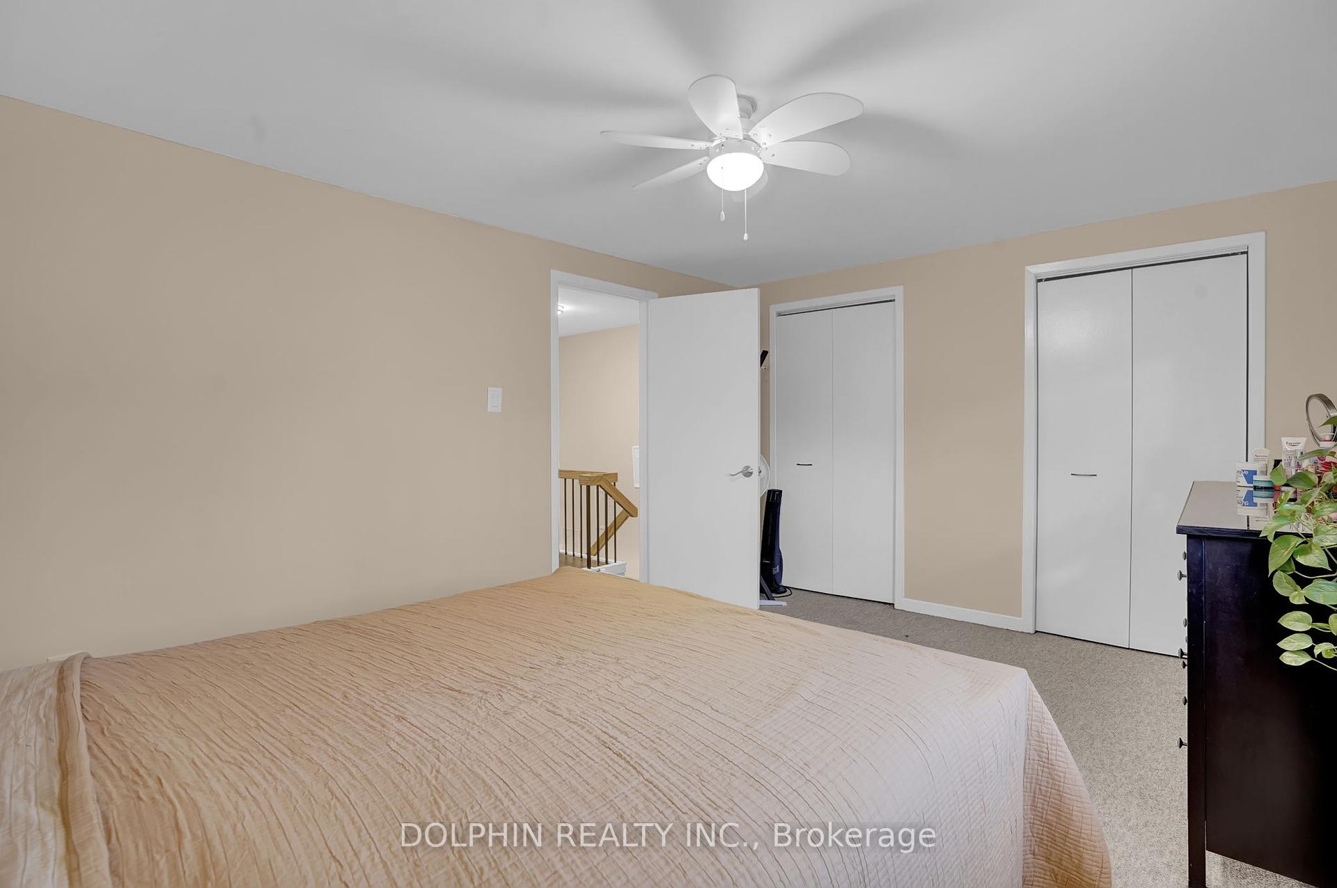 3 Bedrooms Condo at 3033 Glencrest, Burlington For sale