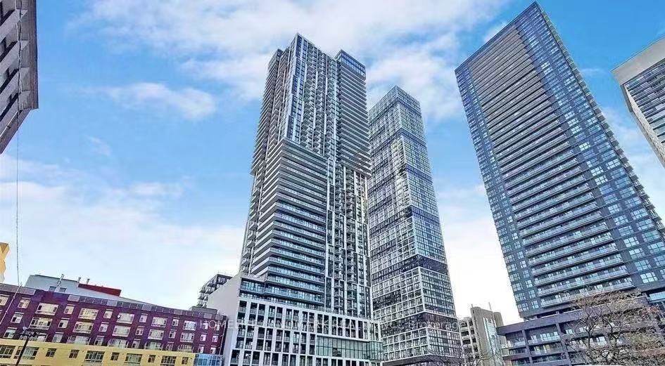 251 Jarvis
