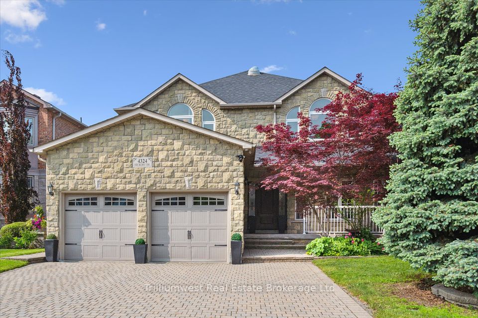 4324 Hickory