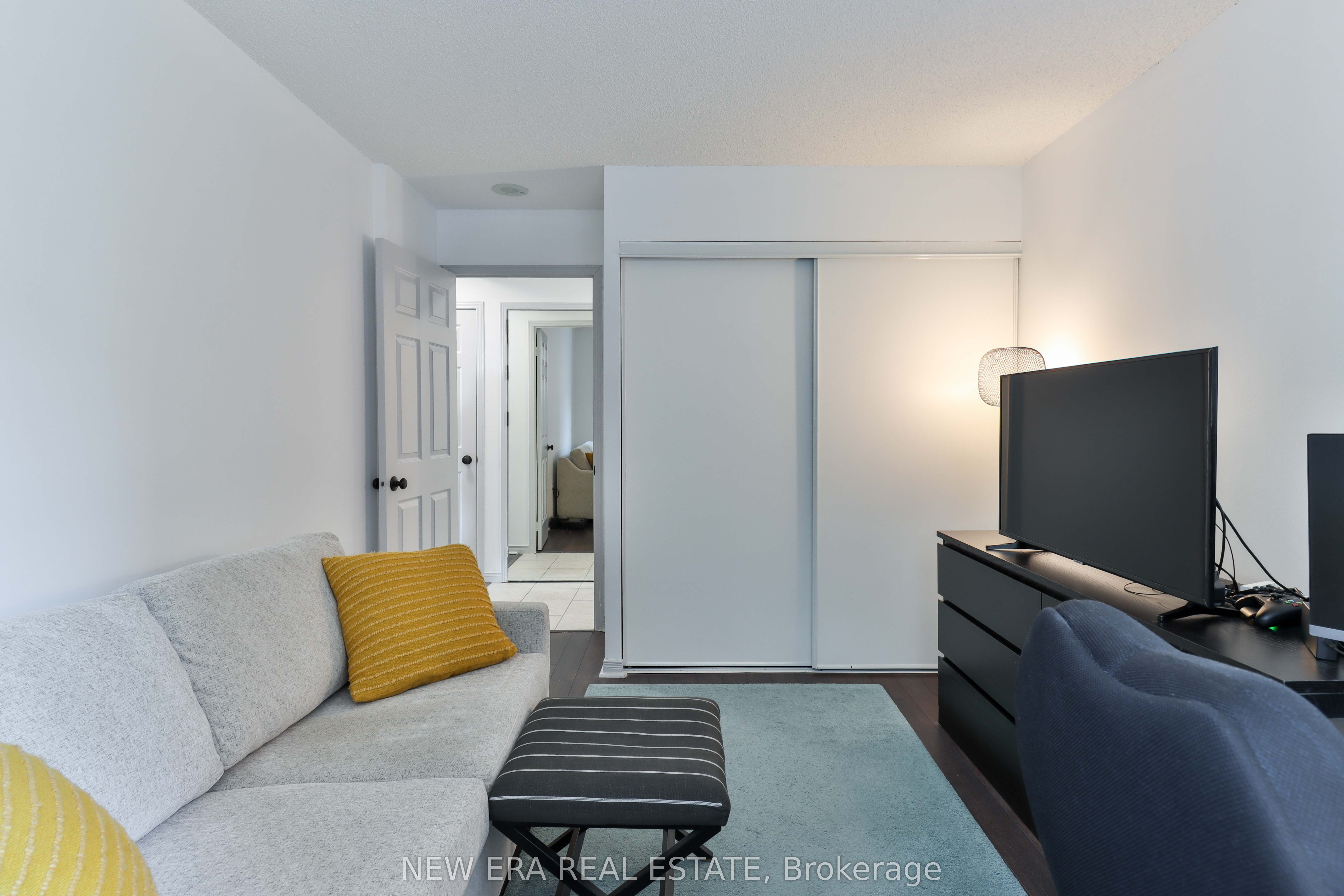 15 Michael Power Place, #203