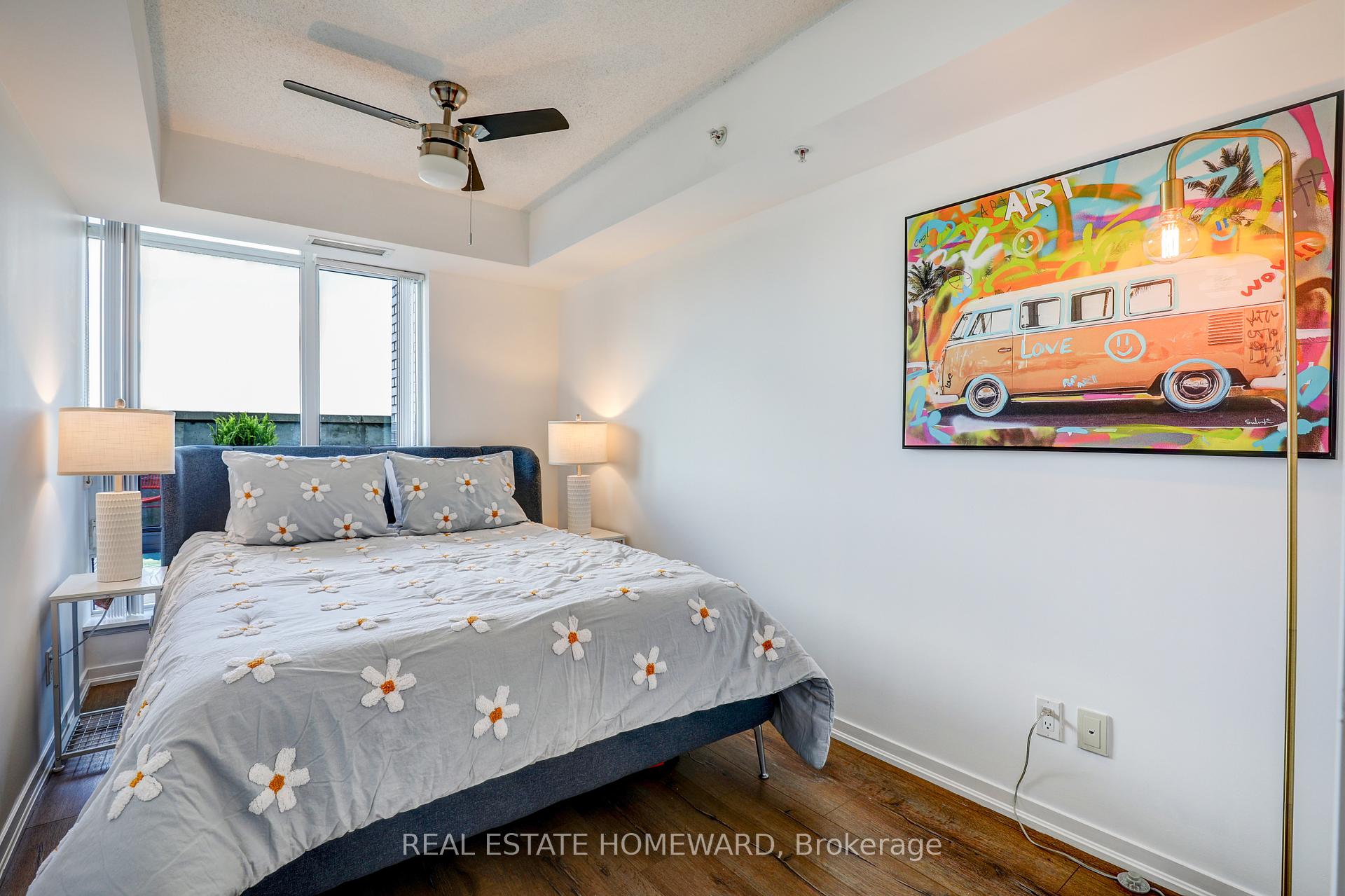 2 Bedrooms Condo at 68 Abell, Toronto For sale