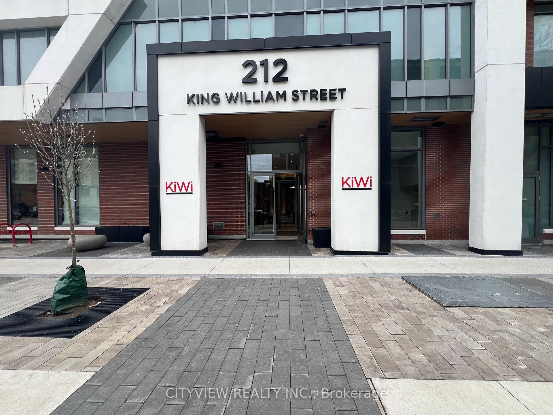 2 Bedrooms Condo at 212 king William, Hamilton For sale