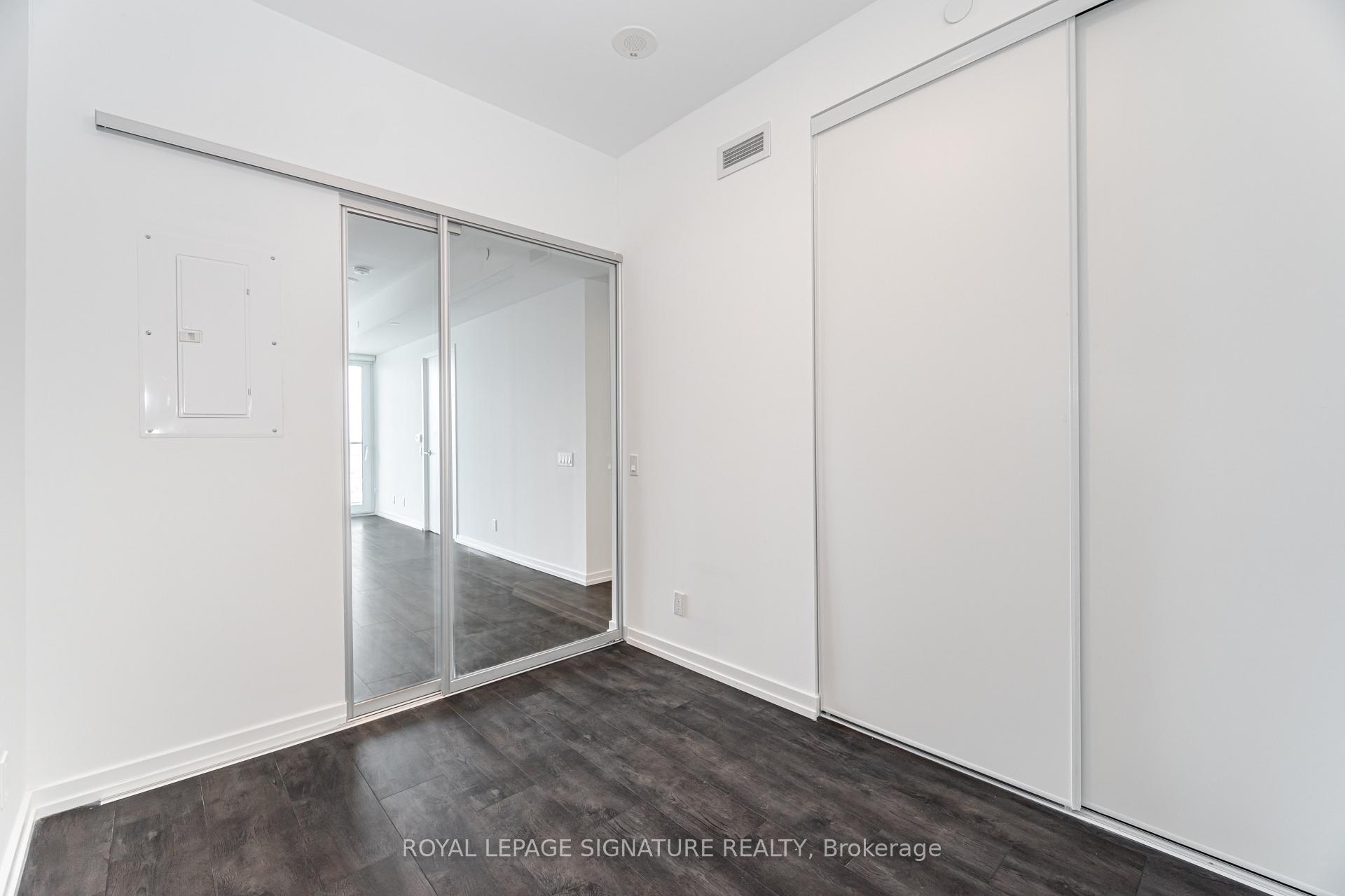 2 Bedrooms Condo at 7890 Jane, Vaughan For sale