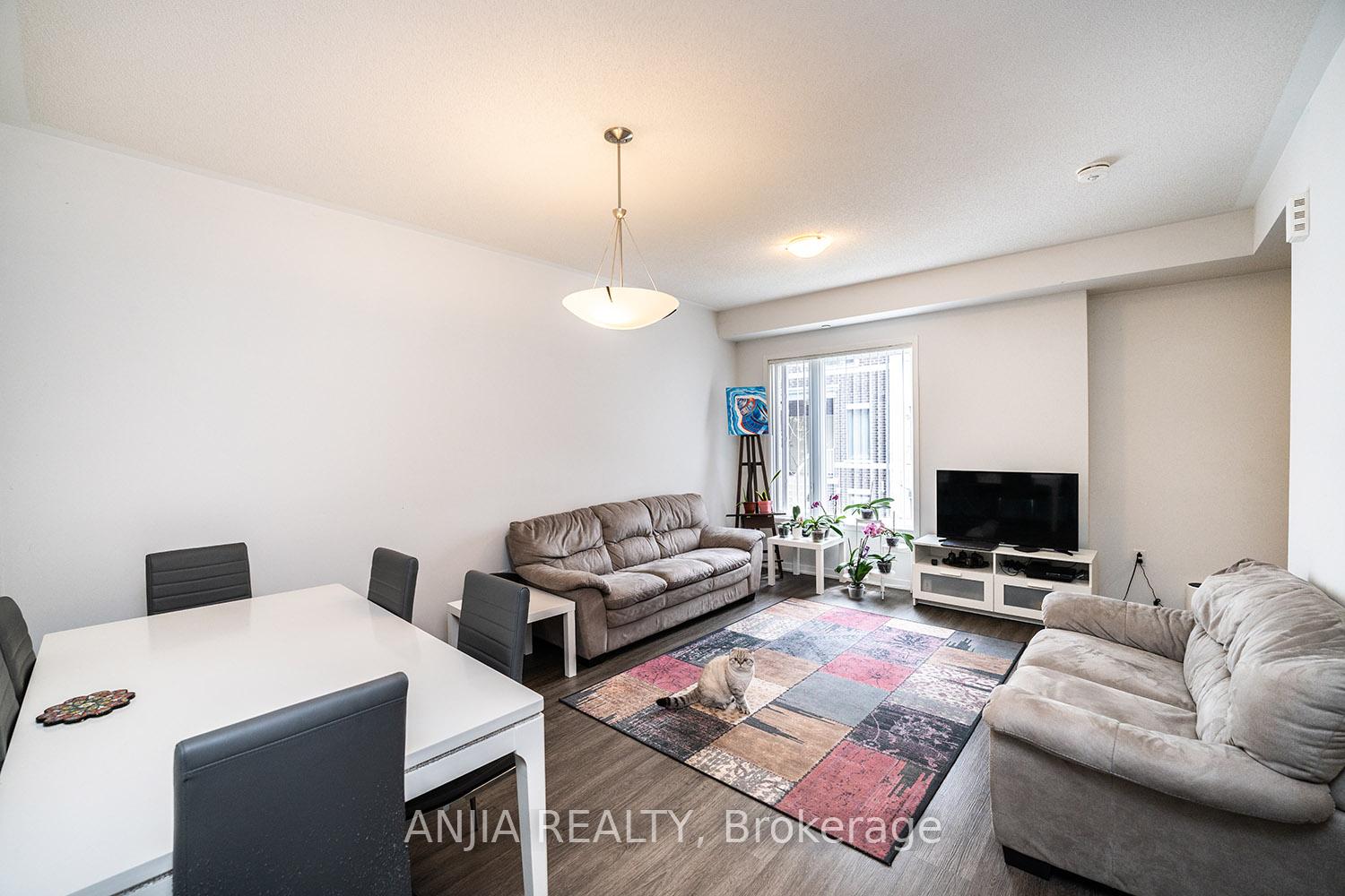 2 Bedrooms Condo at 235 Birmingham, Toronto For sale