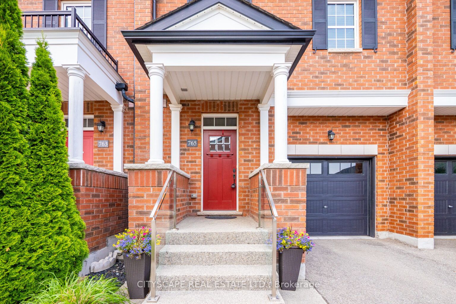 765 Banks Crescent