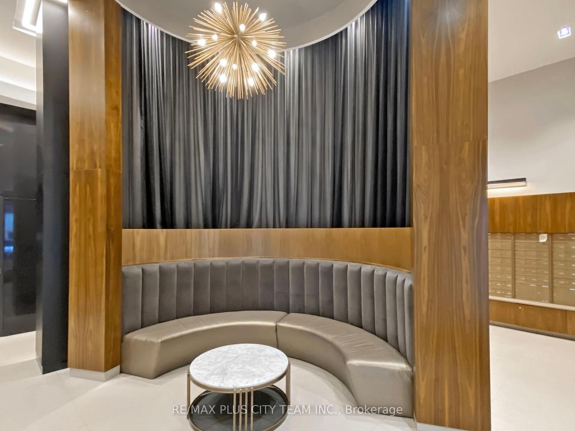 2 Bedrooms Condo at 99 John, Toronto For sale