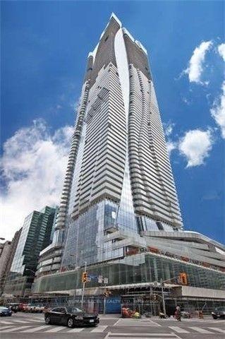 3 Bedrooms Condo at 1 BLOOR,  Toronto For sale