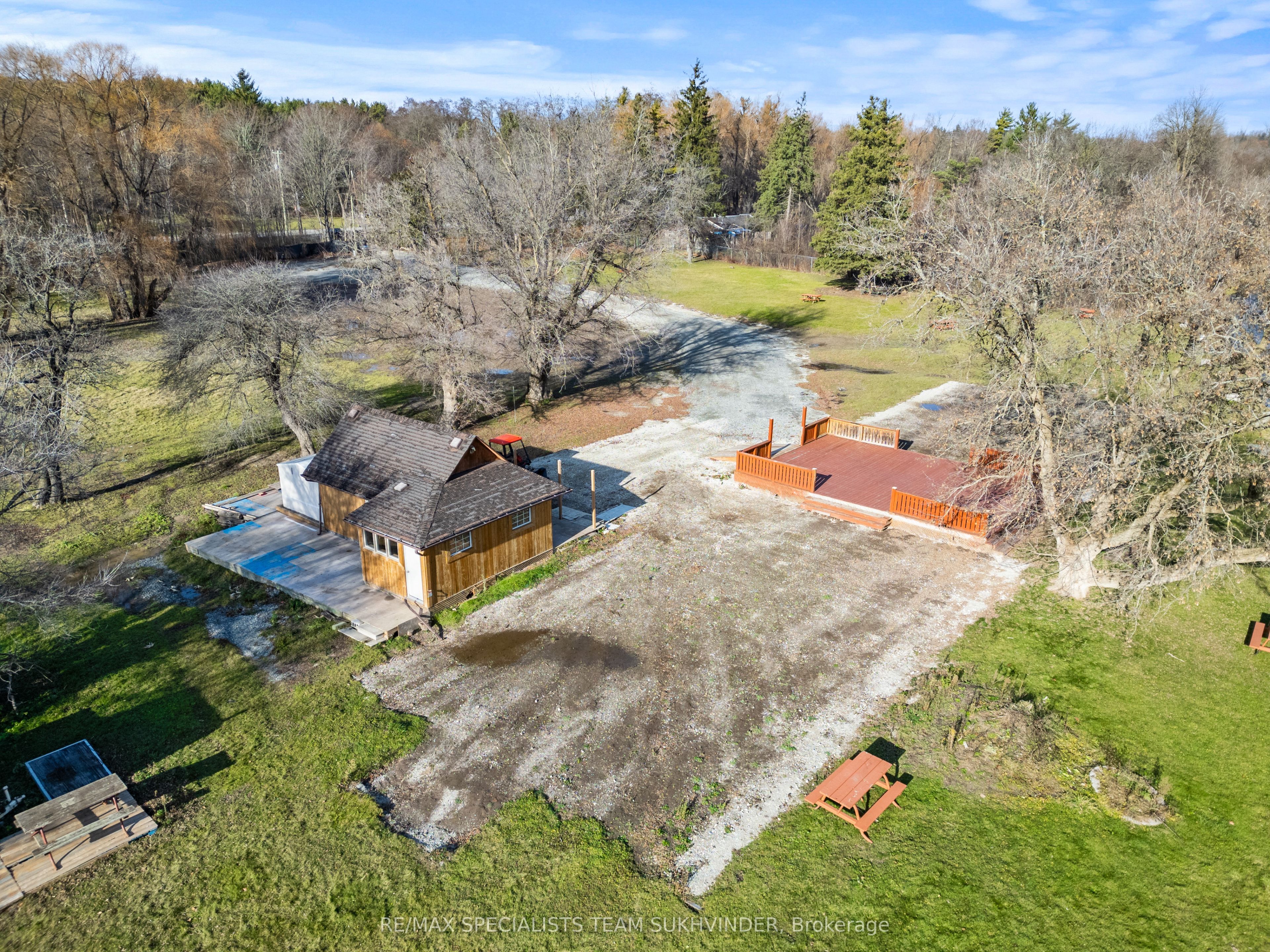 301 King Street, Caledon, ON L7C 1P2