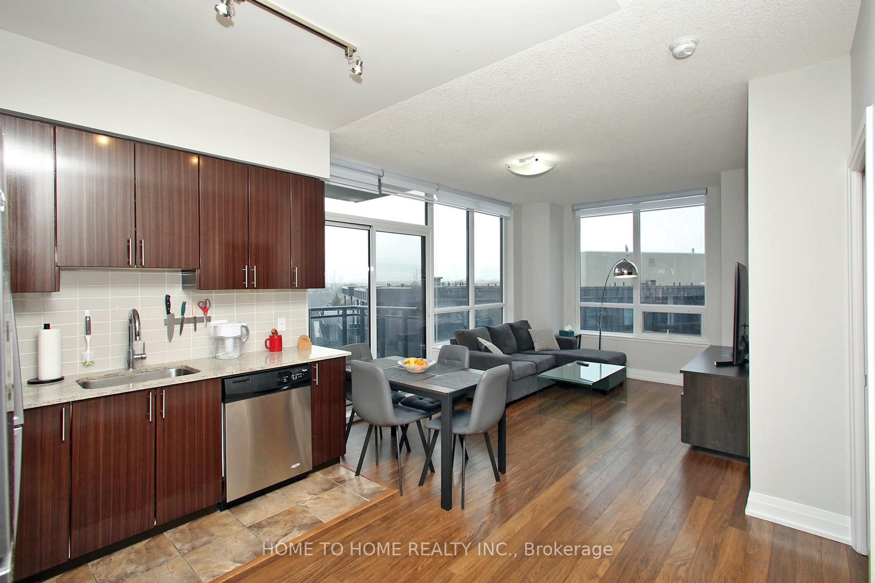 3 Bedrooms Condo at 85 North Park,  Vaughan For sale