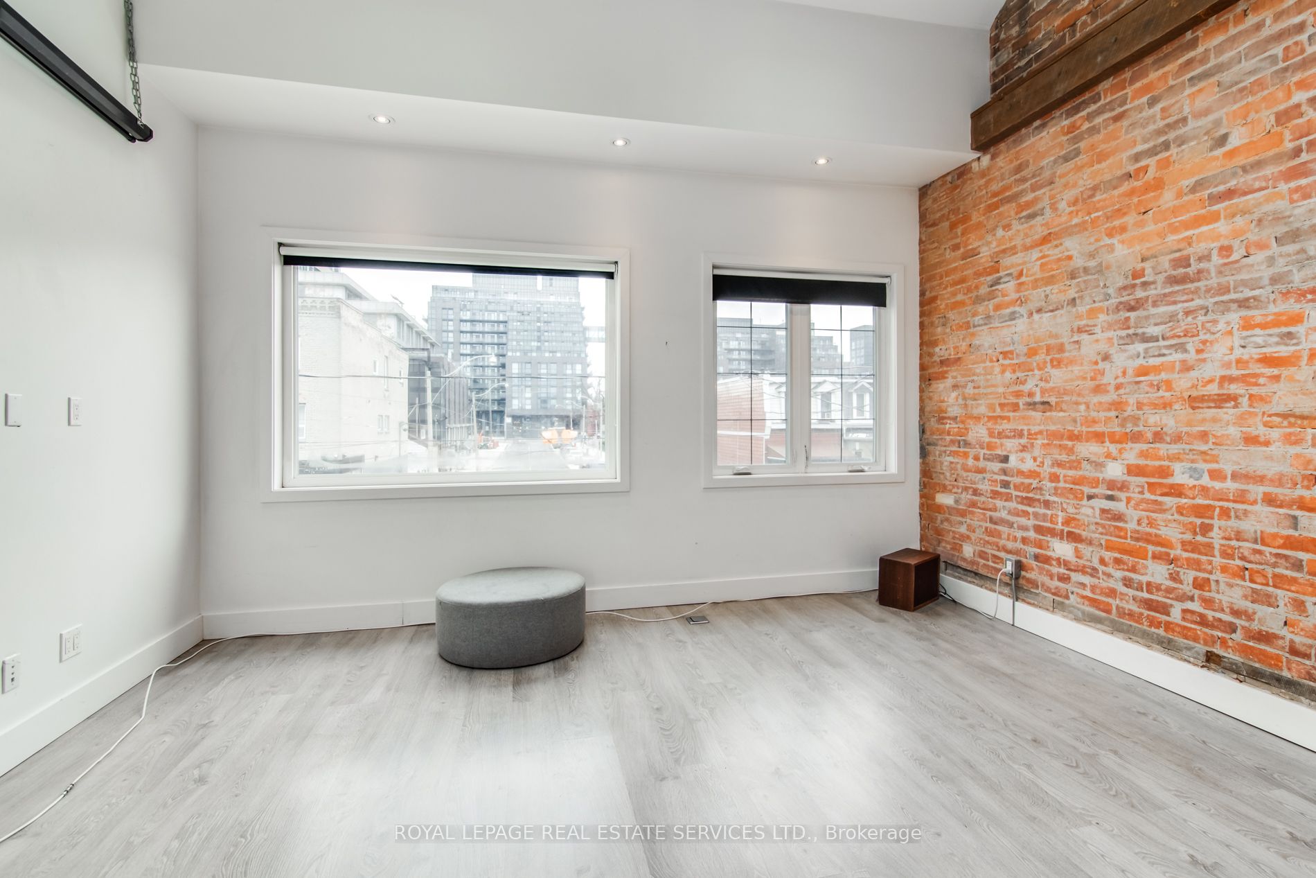 53 Gladstone Avenue, #2