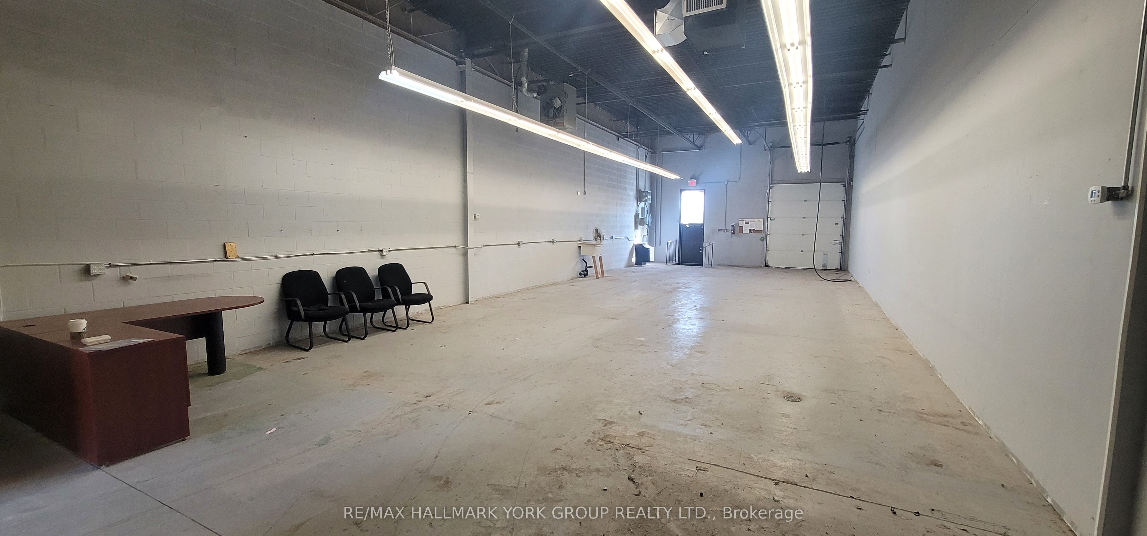255 Industrial Parkway S, #4