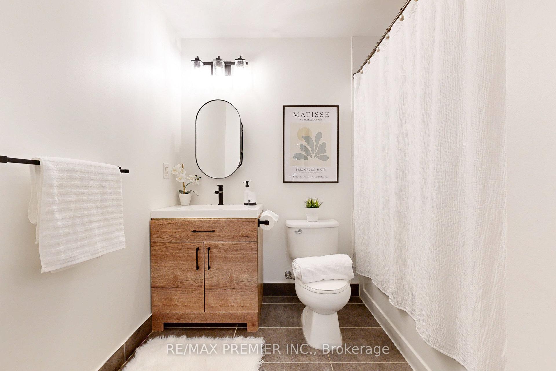 2 Bedrooms Condo at 150 East Liberty,  Toronto For sale