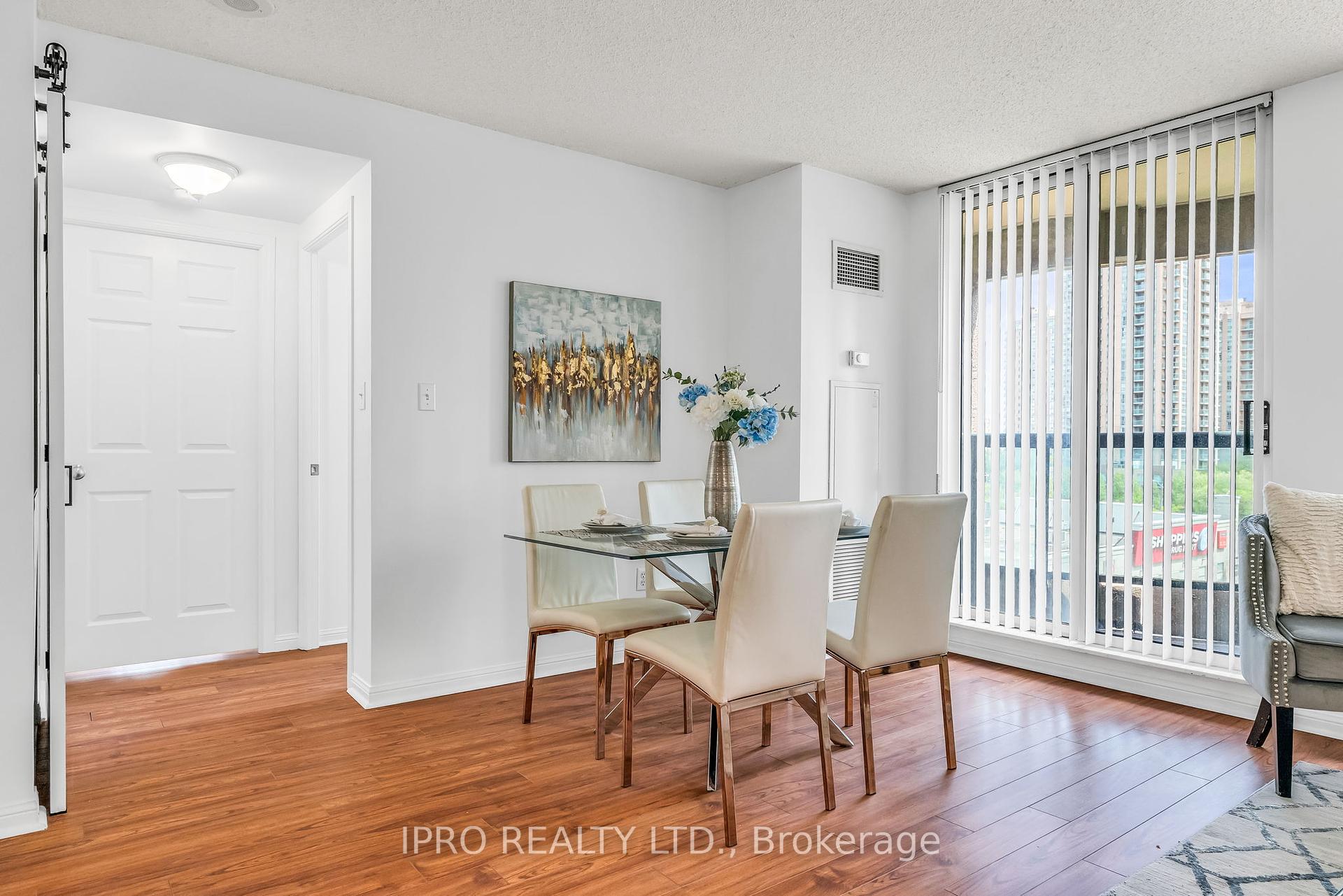3 Bedrooms Condo at 23 Lorraine, Toronto For sale