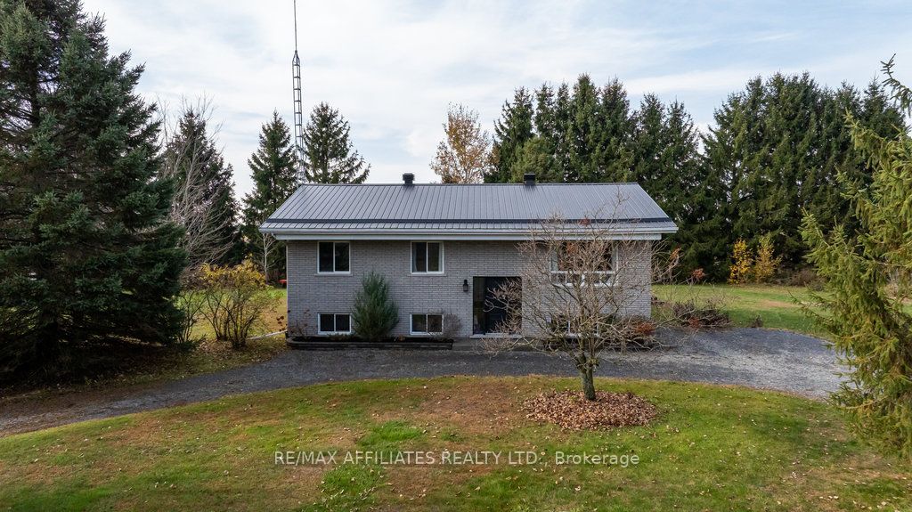 1149 Montee Benoit Road, TheNation, ON K0A 1M0