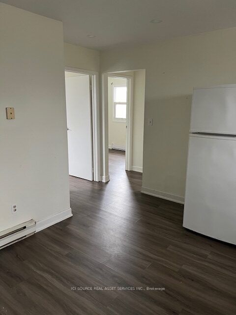 1100 Simcoe Street S